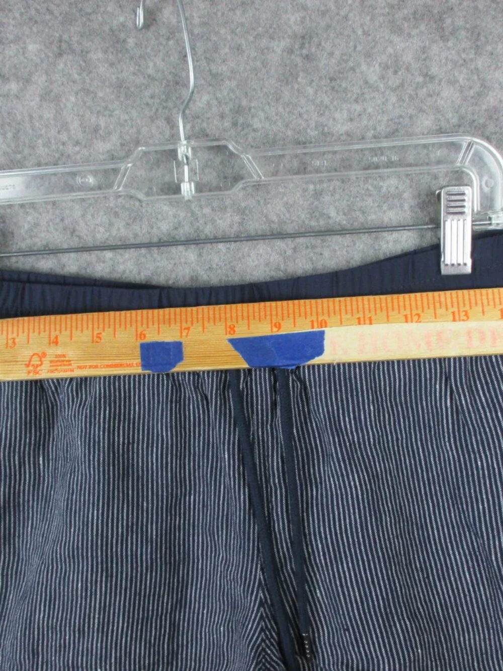 Athleta Shorts Women's 8 Blue 100% Linen Beachside Bali Striped Pull On Summer